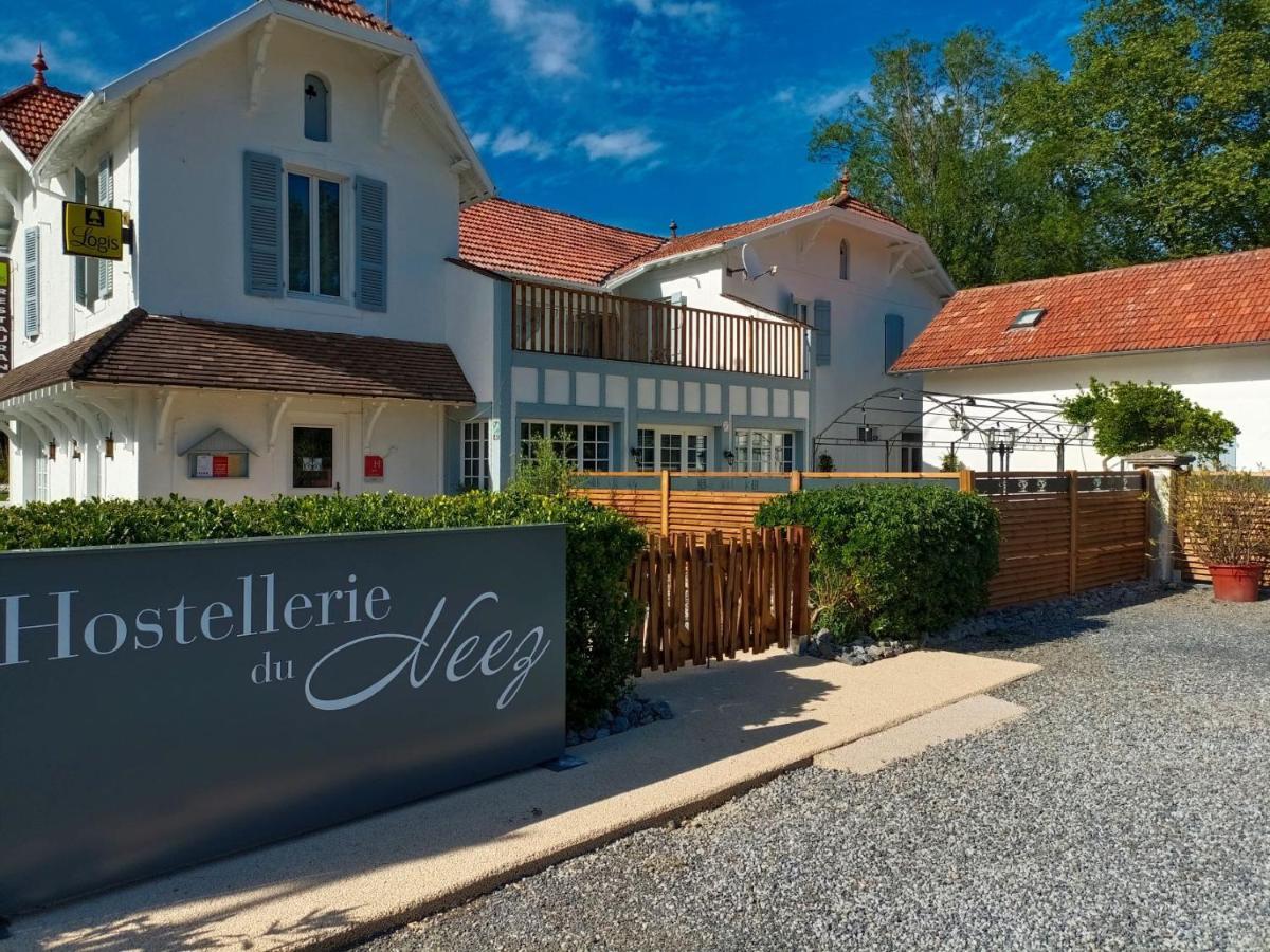 Logis Hostellerie Du Neez Gan Esterno foto