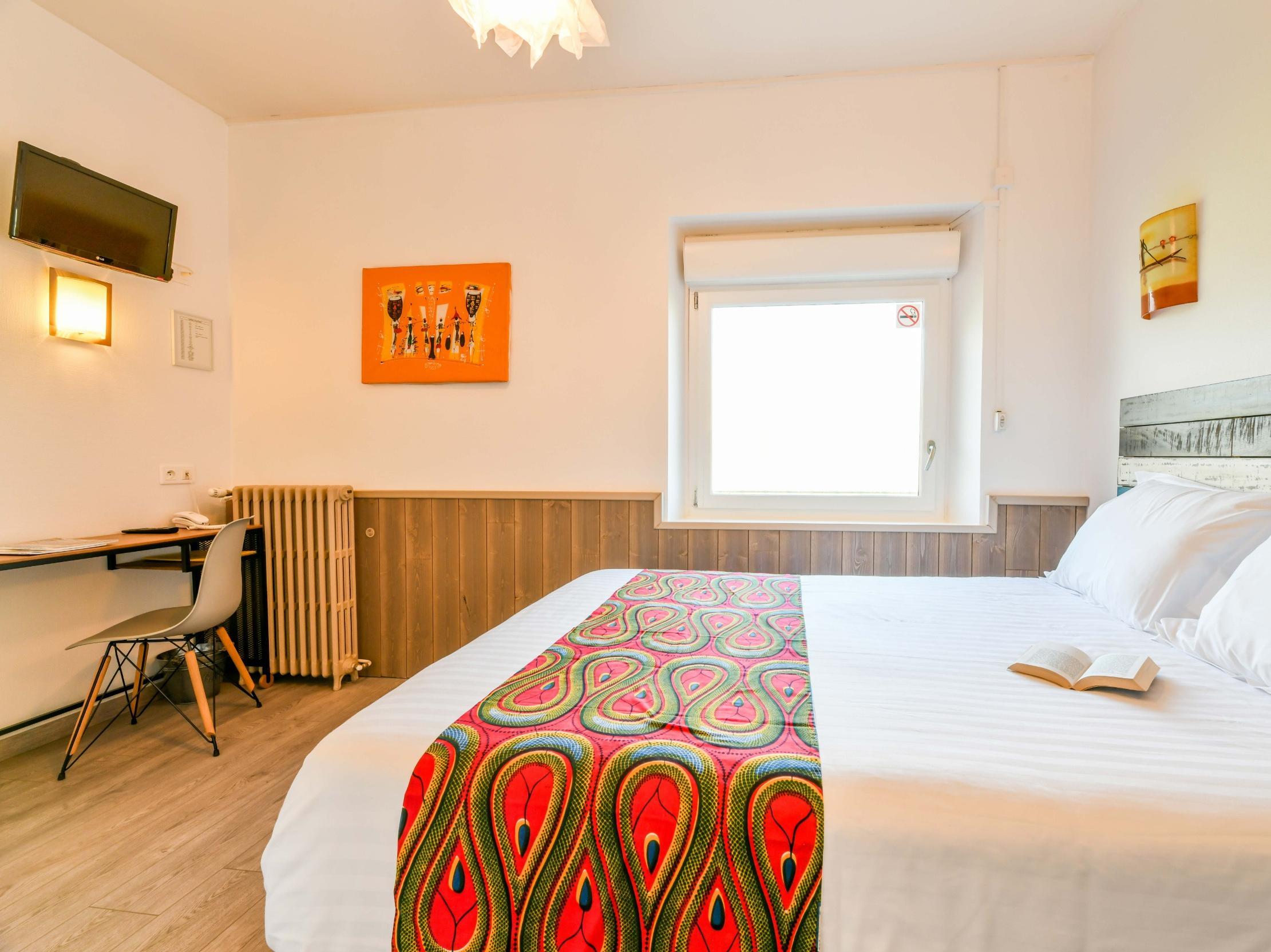 Logis Hostellerie Du Neez Gan Esterno foto