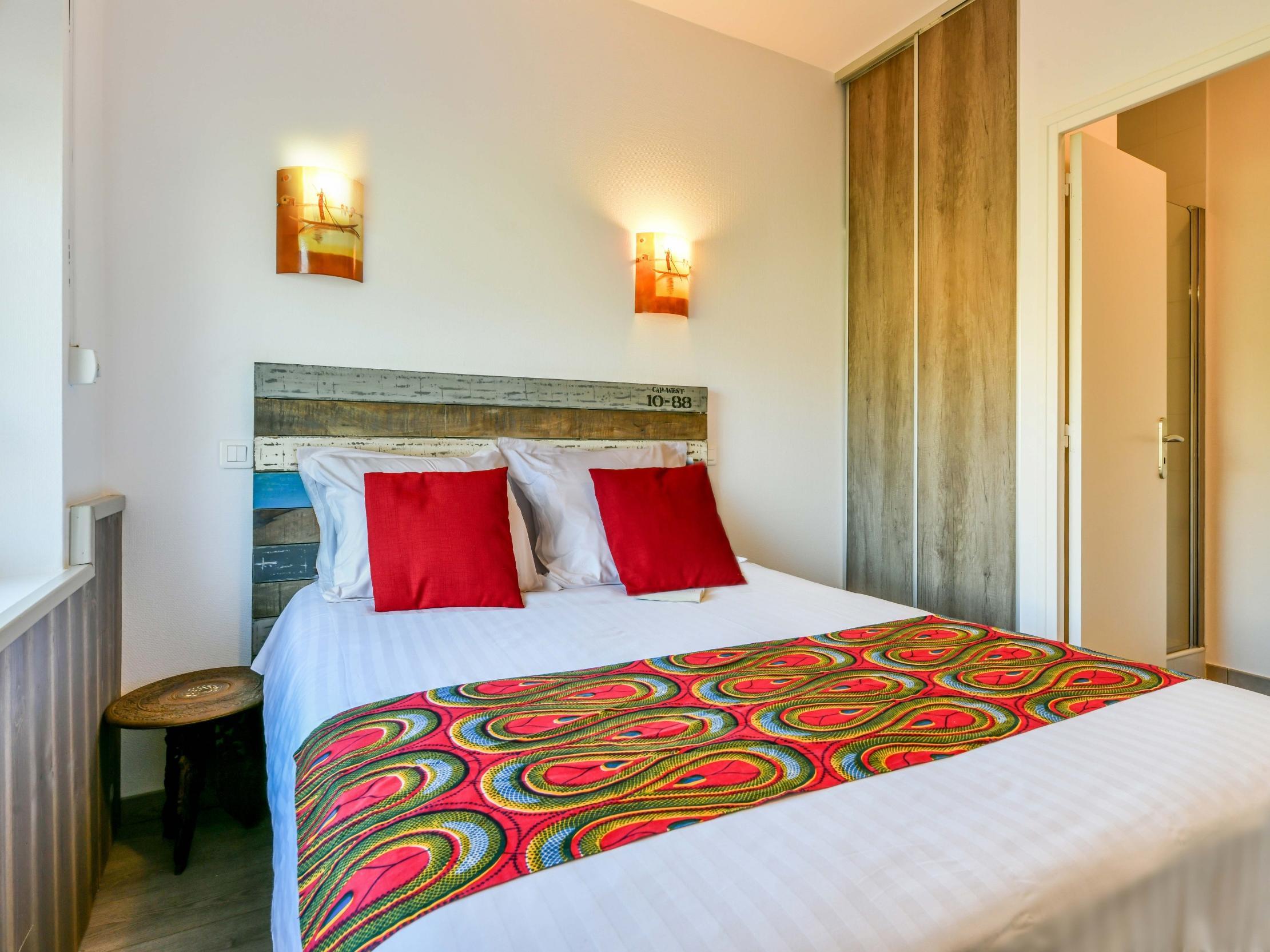 Logis Hostellerie Du Neez Gan Esterno foto
